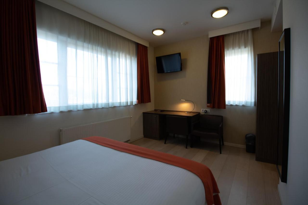 Hotel Taormina Brussels Airport Zaventem Esterno foto
